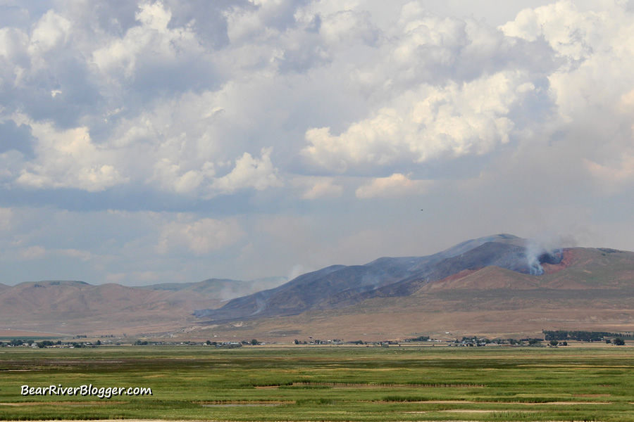 radio hill wildfire tremonton utah