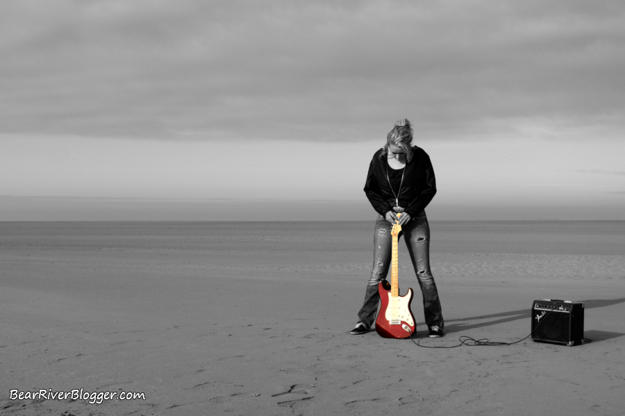 outdoor portrait photography session with a guitar