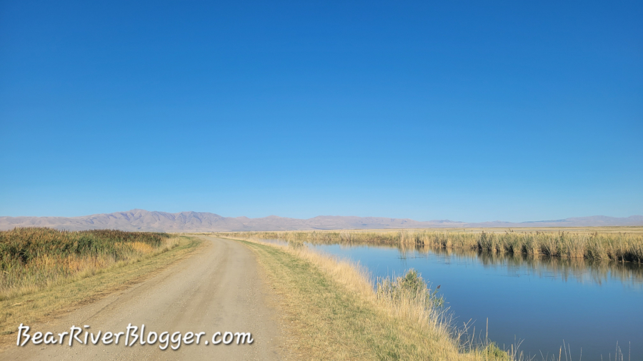 Bear River Migratory Bird Refuge auto tour route
